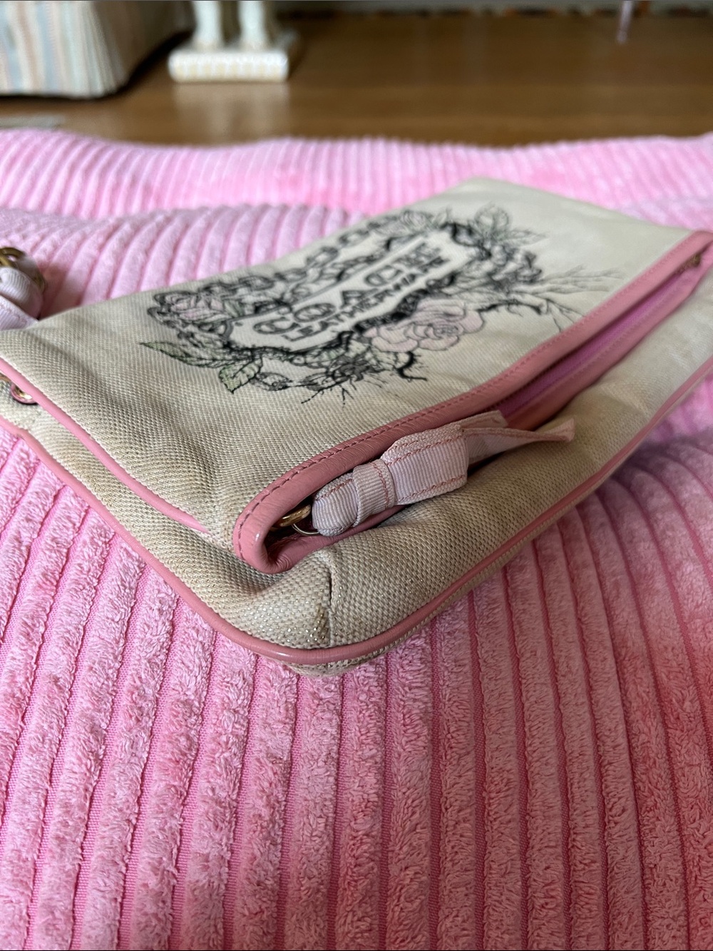Coach (2009) Tattoo Fold-over Clutch/Wristlet - Picture 10 of 15
